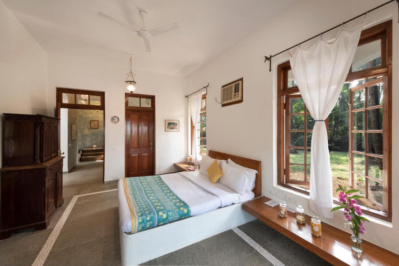Saffronstays Thalassea, Alibaug - Picturesque Sea-Facing Villa With Colonial Decor Alībāg Buitenkant foto